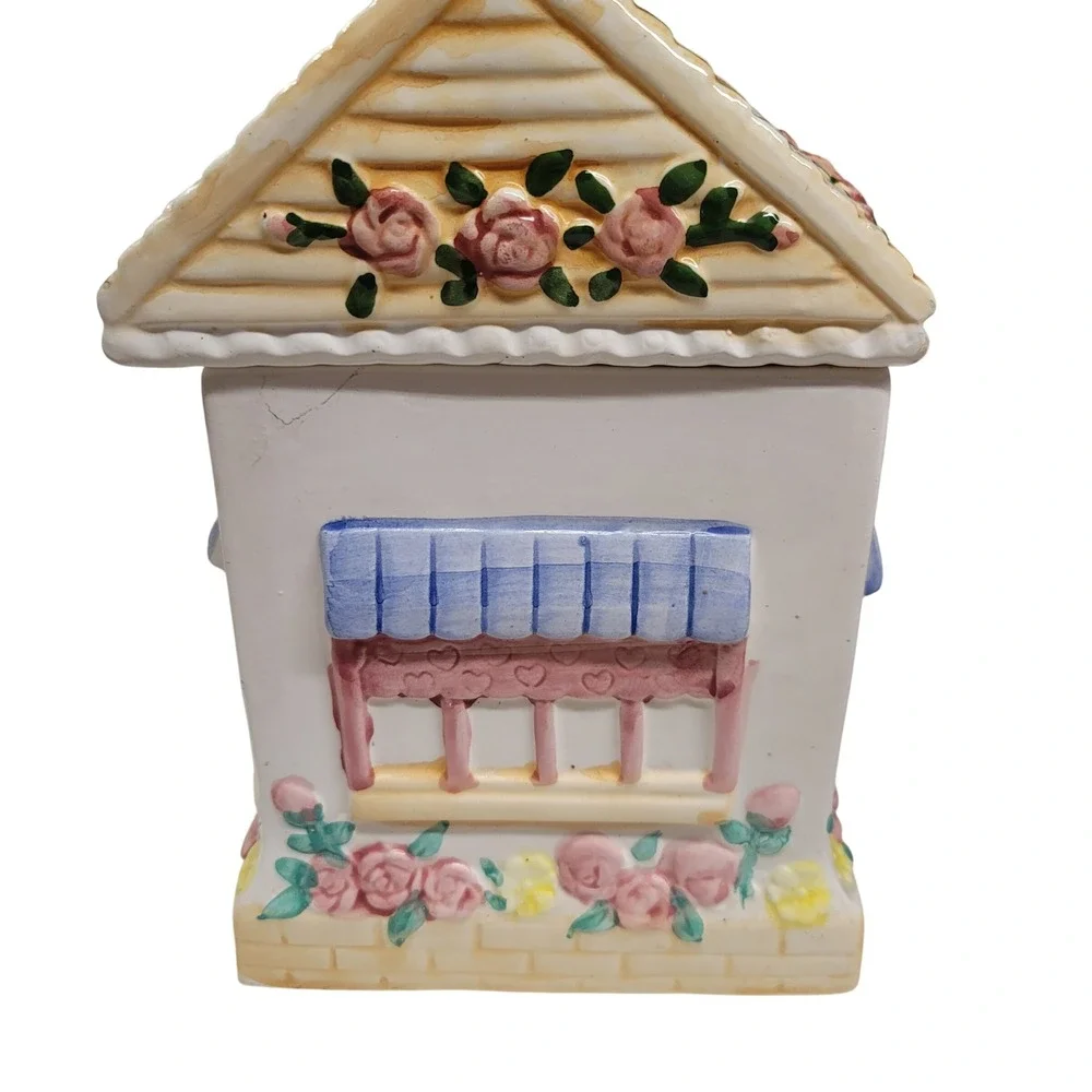 Ceramic House Shaped Grocery Store Cookie Jar Grandmacore Cottagecore‎